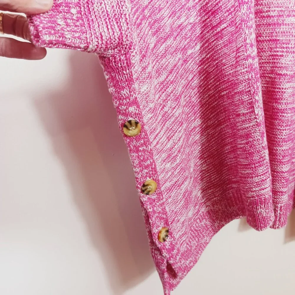 Lane Bryant, Sweater Wrap, Size 22/24, Pink/White Weave, Button Detail on Sides - Picture 4 of 15